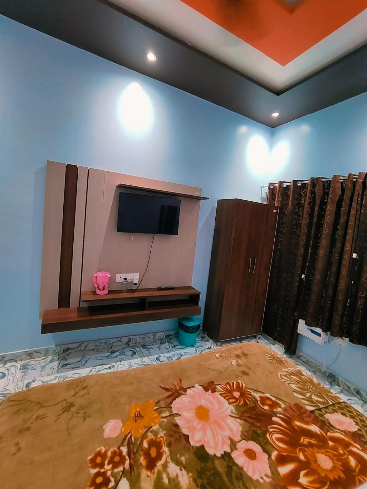 Kaka Guest House Ayodhya المظهر الخارجي الصورة